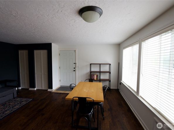 101 SW 119th Street 208, Seattle WA 98146