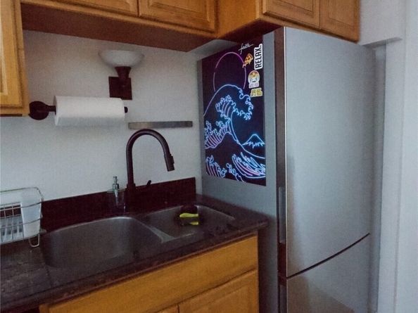101 SW 119th Street 208, Seattle WA 98146