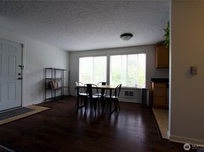 101 SW 119th Street 208, Seattle WA 98146