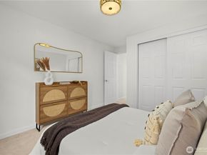 13801 Old Redmond Road F211, Redmond WA 98052