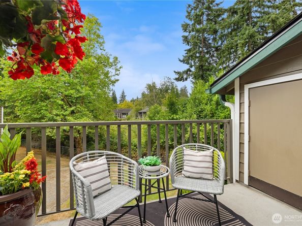 13801 Old Redmond Road F211, Redmond WA 98052