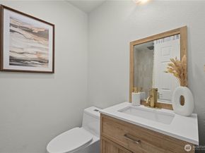 13801 Old Redmond Road F211, Redmond WA 98052