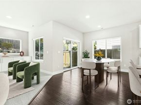 19814 11th Drive SE, Bothell WA 98012