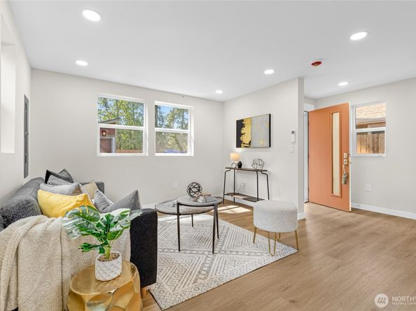 1401 N 137th Street, Seattle WA 98133