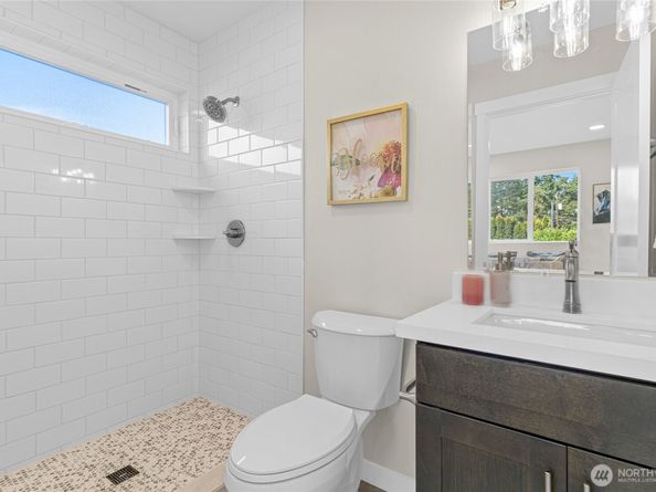 1401 N 137th Street, Seattle WA 98133