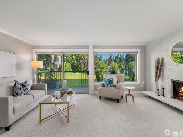 322 N 134th Street 104, Seattle WA 98133