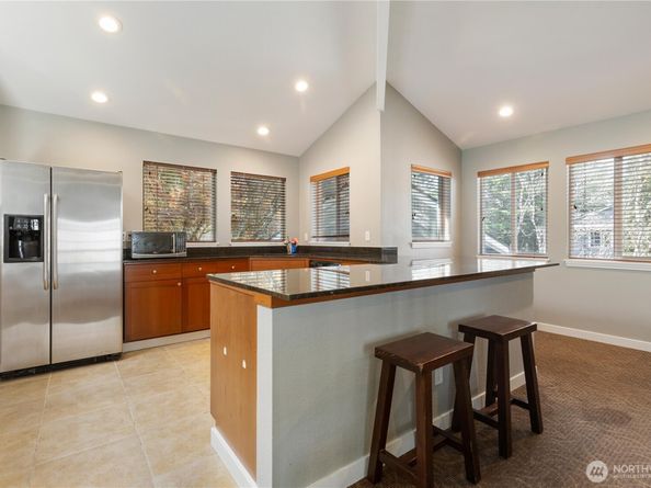 14124 NE 181st Place Unit H204, Woodinville WA 98072