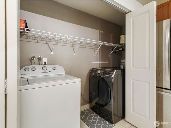 14124 NE 181st Place Unit H204, Woodinville WA 98072