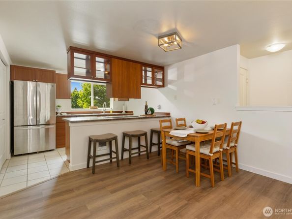 14124 NE 181st Place Unit H204, Woodinville WA 98072
