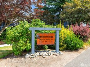 14124 NE 181st Place Unit H204, Woodinville WA 98072