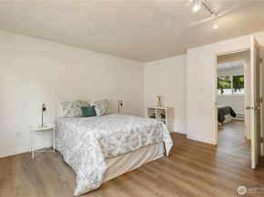 14124 NE 181st Place Unit H204, Woodinville WA 98072