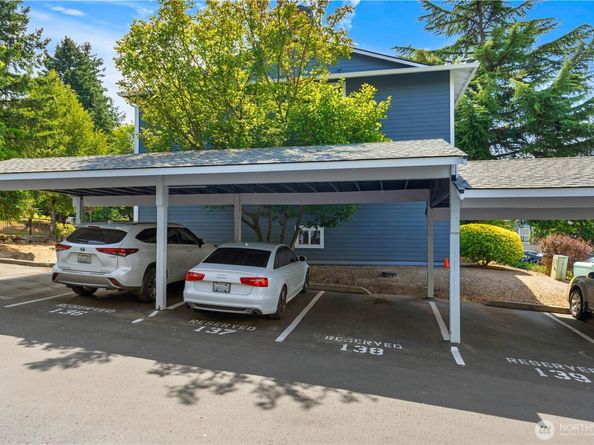 14124 NE 181st Place Unit H204, Woodinville WA 98072