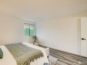 3523 S 160 Street C5, SeaTac WA 98188