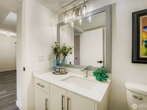 3523 S 160 Street C5, SeaTac WA 98188