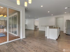 36008 21st Lane S, Federal Way WA 98003