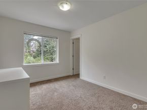 36008 21st Lane S, Federal Way WA 98003