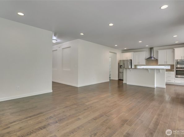 36008 21st Lane S, Federal Way WA 98003