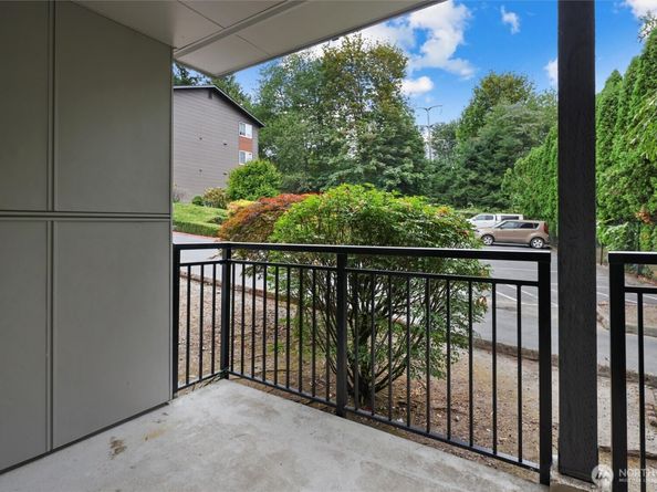 220 SW Clark Street B104, Issaquah WA 98027