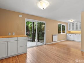 220 SW Clark Street B104, Issaquah WA 98027