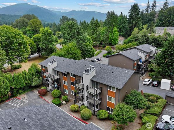 220 SW Clark Street B104, Issaquah WA 98027