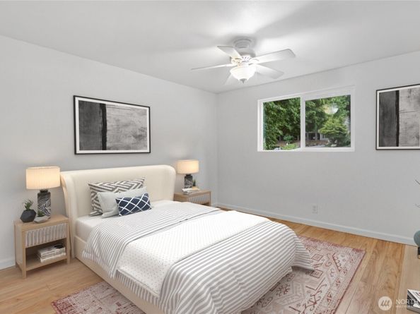 220 SW Clark Street B104, Issaquah WA 98027