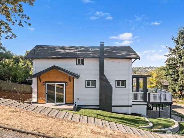 3061 20th Avenue S, Seattle WA 98144