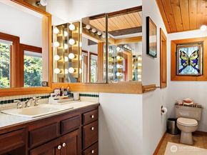 6418 E Mercer Way, Mercer Island WA 98040