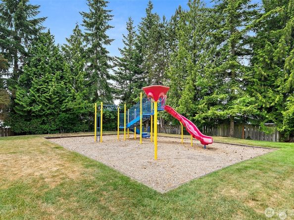 927 132nd Street SW H5, Everett WA 98204