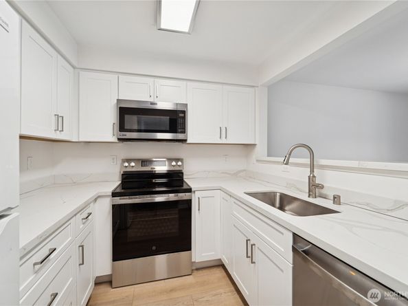 927 132nd Street SW H5, Everett WA 98204