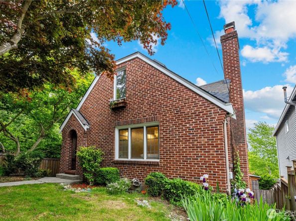 6026 35th Avenue NE, Seattle WA 98115