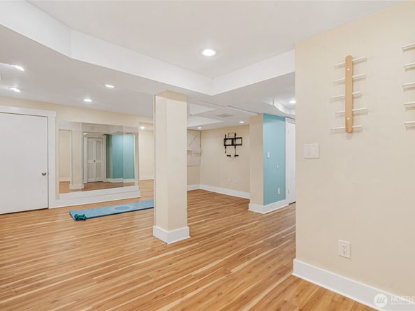 6026 35th Avenue NE, Seattle WA 98115