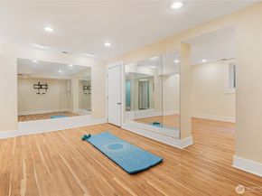 6026 35th Avenue NE, Seattle WA 98115