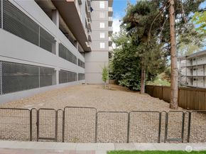 15020 Bothell Way NE 303, Lake Forest Park WA 98155