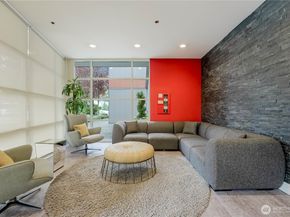 15020 Bothell Way NE 303, Lake Forest Park WA 98155
