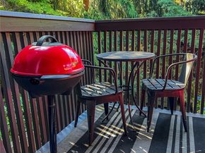 1425 S Puget Drive G3, Renton WA 98055