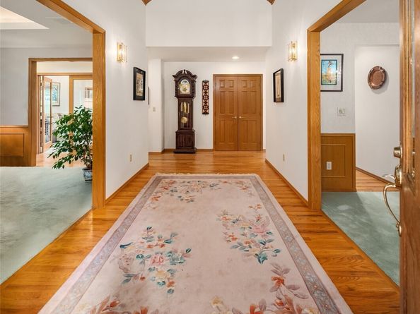 14920 Vermontville Road SW, Vashon WA 98070