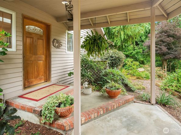 14920 Vermontville Road SW, Vashon WA 98070