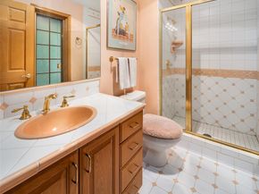14920 Vermontville Road SW, Vashon WA 98070
