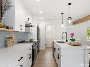 19505 Damson Road A3, Lynnwood WA 98036