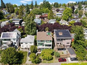 6222 37th Avenue NE, Seattle WA 98115