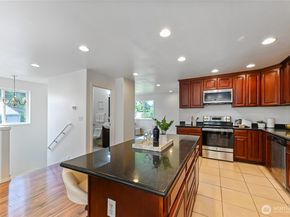 1911 Gibson Road A, Everett WA 98204