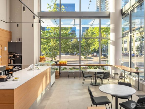 2510 6th Avenue 3501, Seattle WA 98121