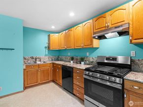 605 40th Place, Everett WA 98201