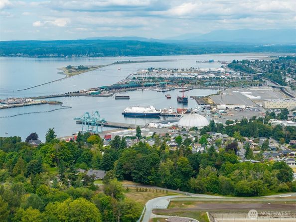 605 40th Place, Everett WA 98201