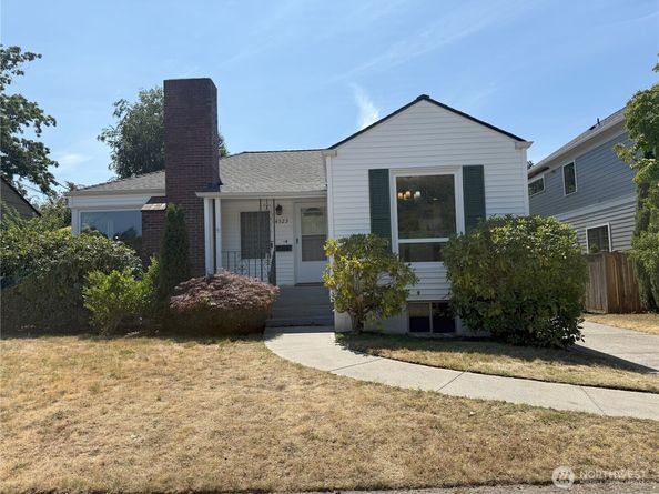 4329 NE 56th Street, Seattle WA 98105