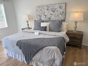 4329 NE 56th Street, Seattle WA 98105