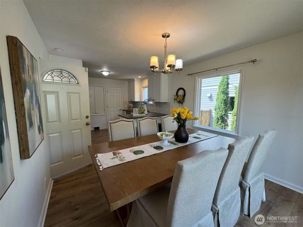 4329 NE 56th Street, Seattle WA 98105