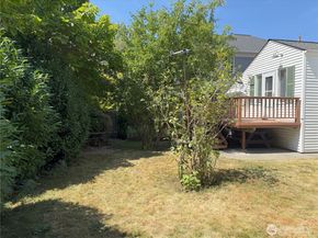 4329 NE 56th Street, Seattle WA 98105
