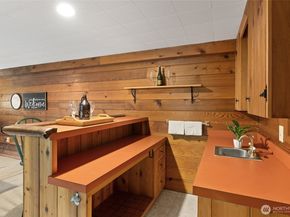 16205 SE 7th Street, Bellevue WA 98008
