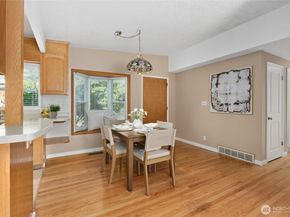 16205 SE 7th Street, Bellevue WA 98008